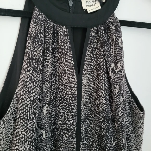 Dress - Picture 7 of 12